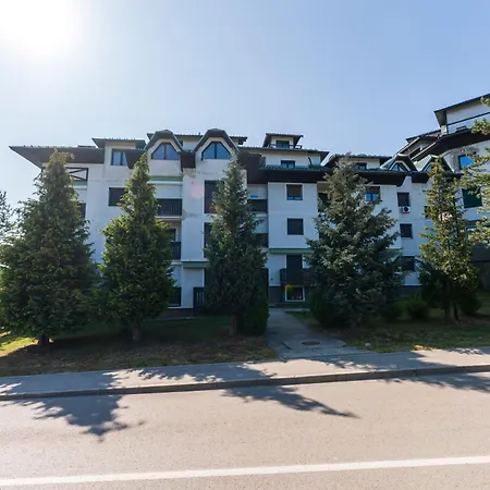 Ambijent Centar Lägenhet